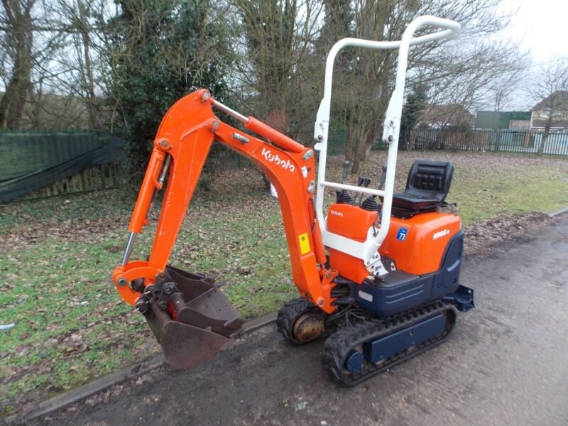 kubota k008 3 micro d’occasion (2013) – mini pelle 0,8t avec moteur neuf – 2 694 h kubota k008 3 micro d’occasion (2013) – mini pelle 0,8t avec moteur neuf – 2 694 h