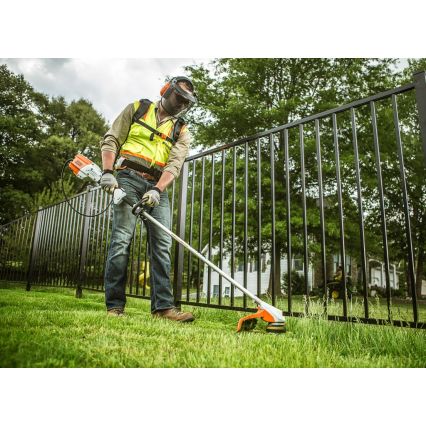 débroussailleuse à batterie stihl fsa 90r avec poignée ronde débroussailleuse à batterie stihl fsa 90r avec poignée ronde